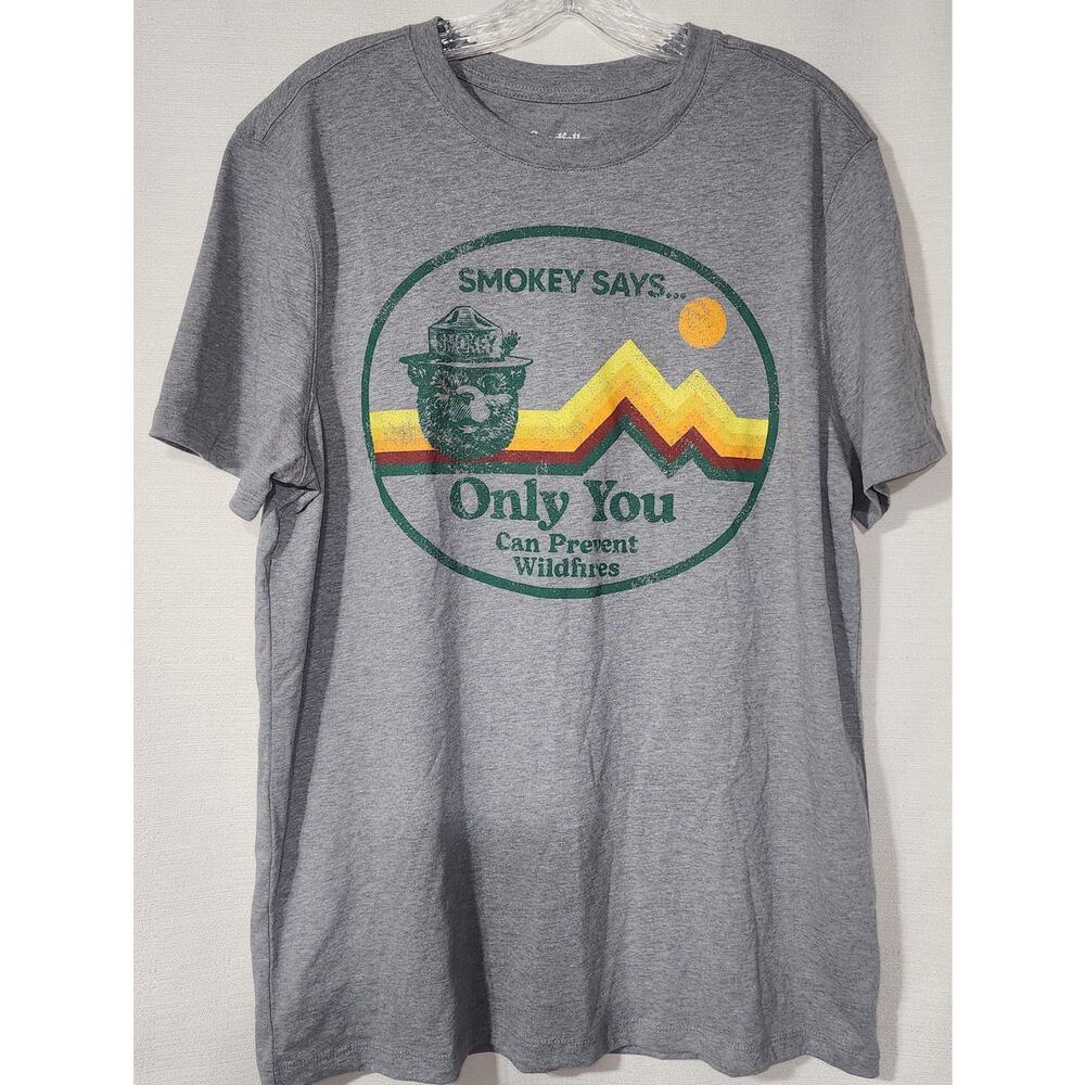 Smokey the bear Men's Large shirt